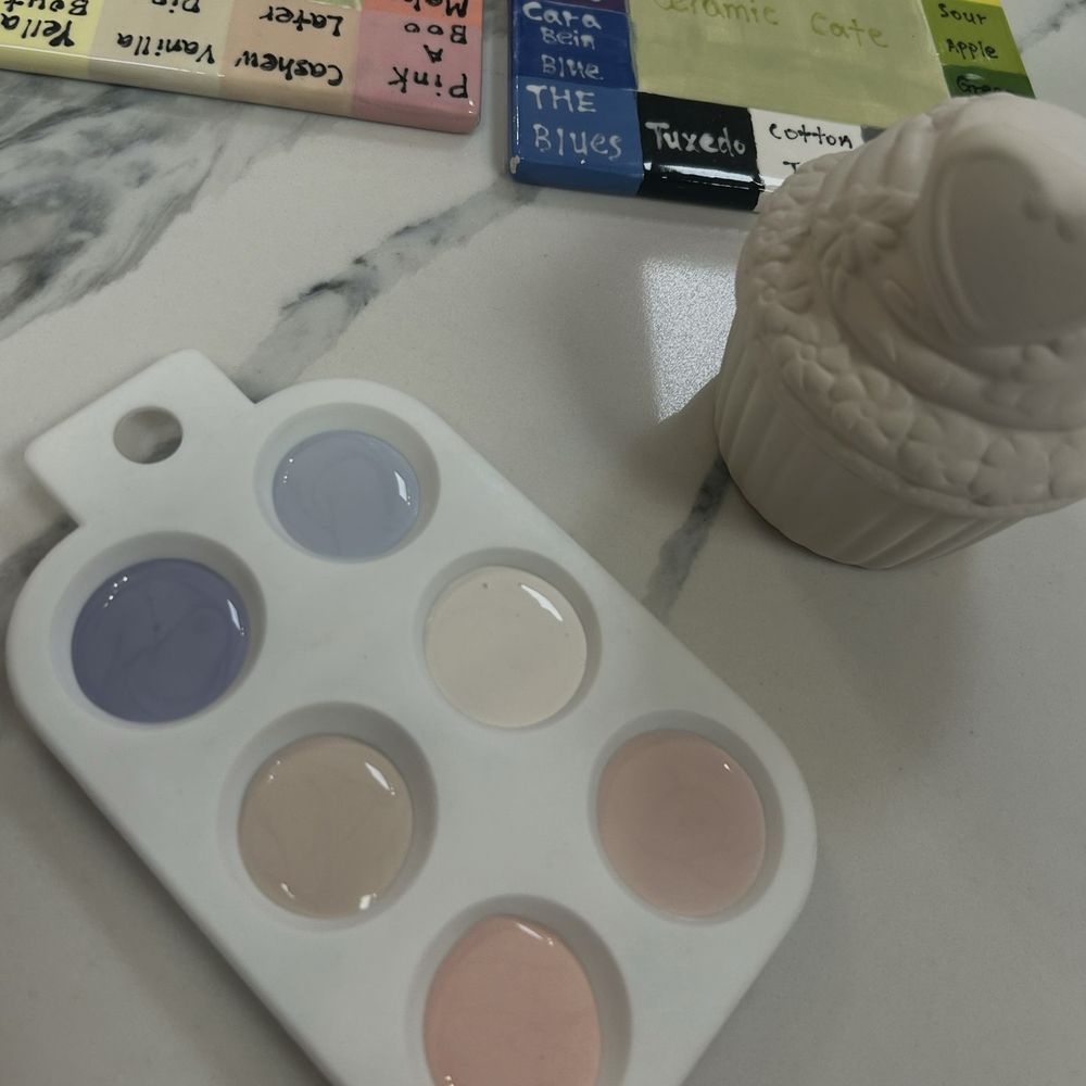 L'atelier Piérre Ceramic Cafe - Ceramic piece and colour palette - Paint-Your-Own Pottery Near Me - North York, Ontario L'atelier Piérre Ceramic Cafe - Ceramic piece and colour palette - Paint-Your-Own Pottery Near Me - North York, Ontario