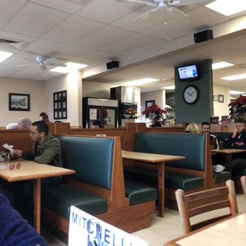 Mitchell's Coffee House - Coffee & Tea Near Me - Rocky Hill, Connecticut