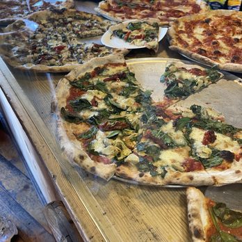Moncton Pizzeria - Pizza Near Me - Richmond, British Columbia Moncton Pizzeria - Pizza Near Me - Richmond, British Columbia