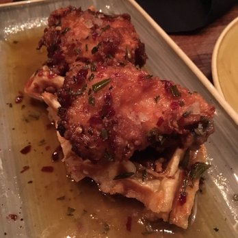 Top Hat - Chicken and waffles - Bars Near Me - Missoula, Montana Top Hat - Chicken and waffles - Bars Near Me - Missoula, Montana