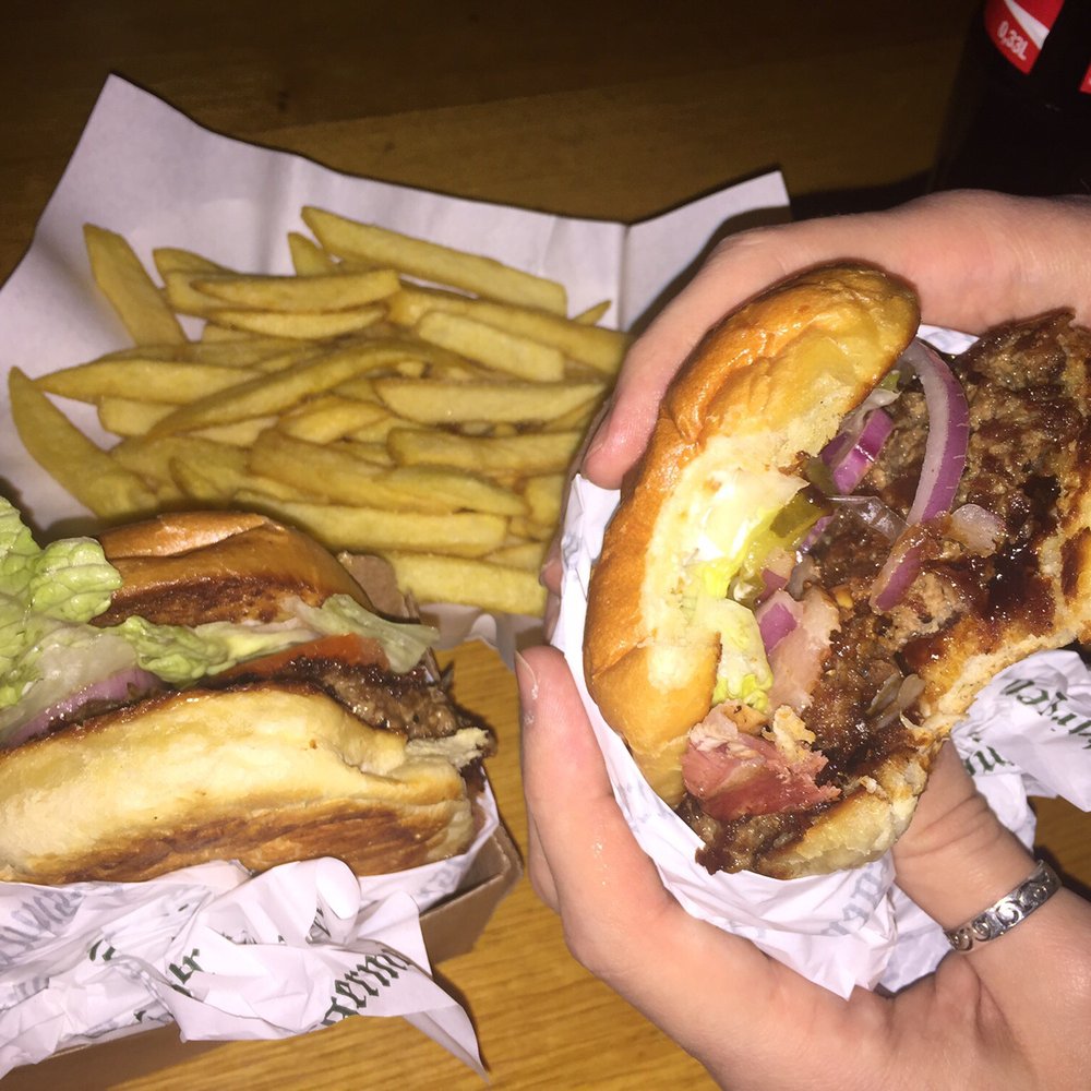 Burgermeister - One Cheeseburger, one Bacon BBQ and regular fries - Fast Food Near Me - Berlin, BE Burgermeister - One Cheeseburger, one Bacon BBQ and regular fries - Fast Food Near Me - Berlin, BE