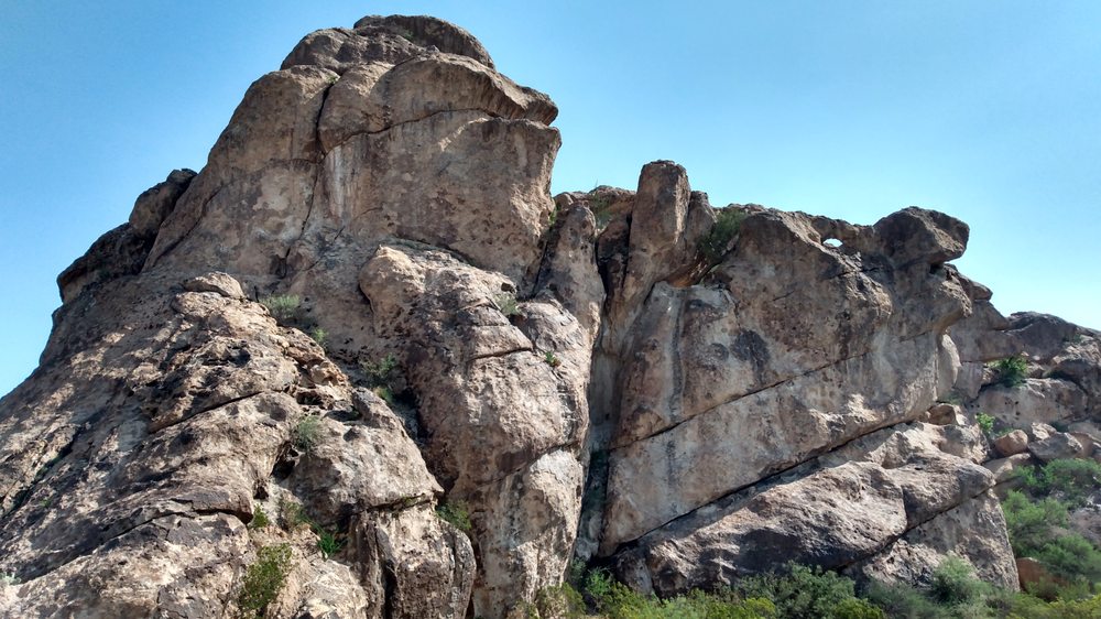 Hueco Tanks Climbing Shop Logo