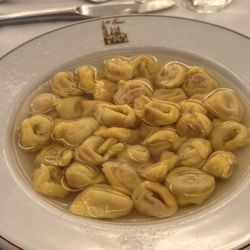 Ristorante Enzo - Tortellini and broth