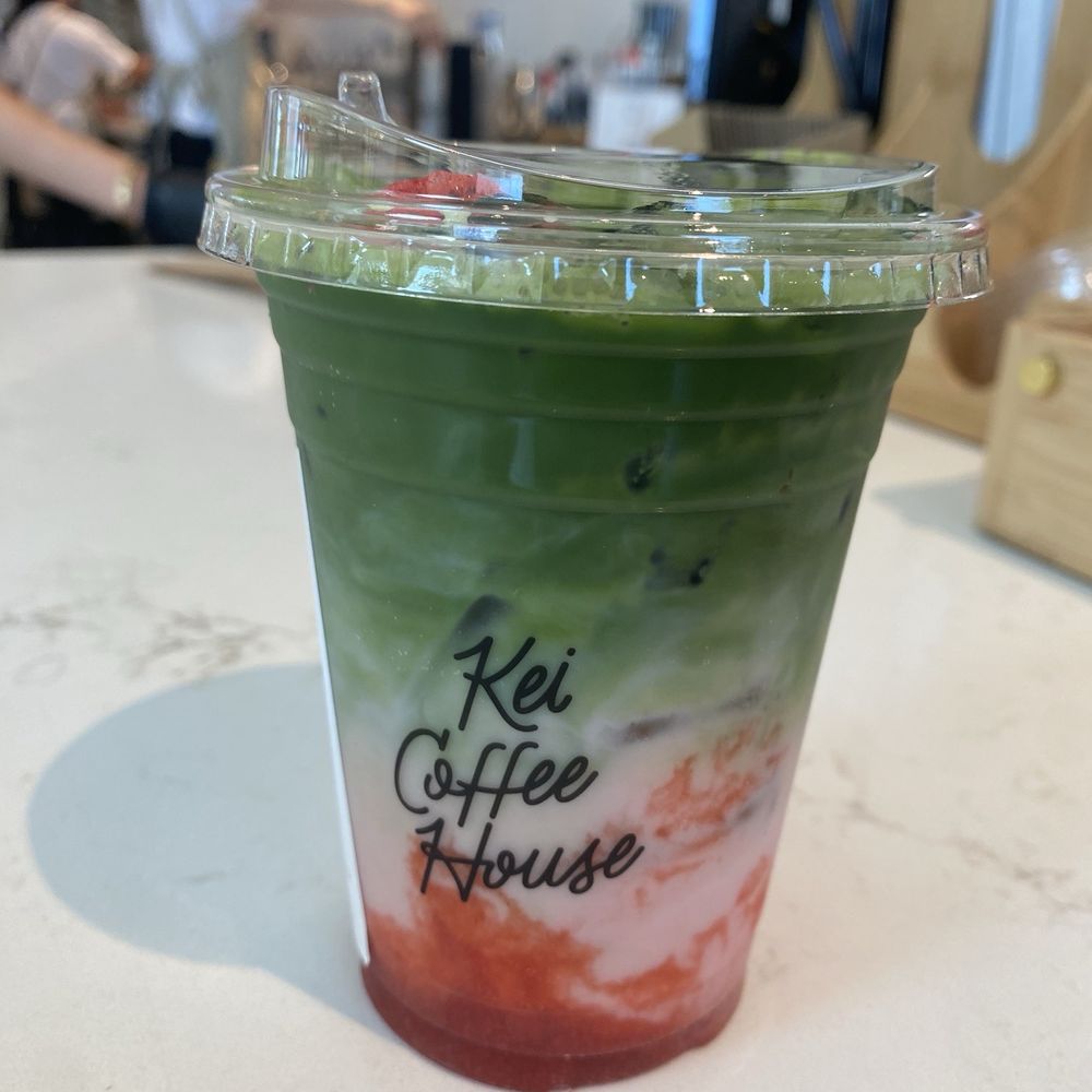Kei Coffee House - Strawberry Matcha Latte - Coffee & Tea Near Me - Westminster, California Kei Coffee House - Strawberry Matcha Latte - Coffee & Tea Near Me - Westminster, California