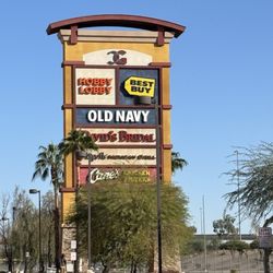 Gateway Crossing - Directory