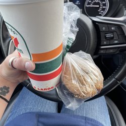7-Eleven - Columbia and free muffin.