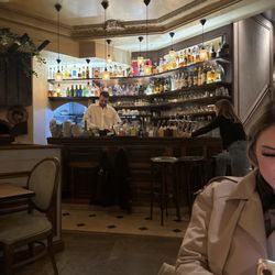 Full bar