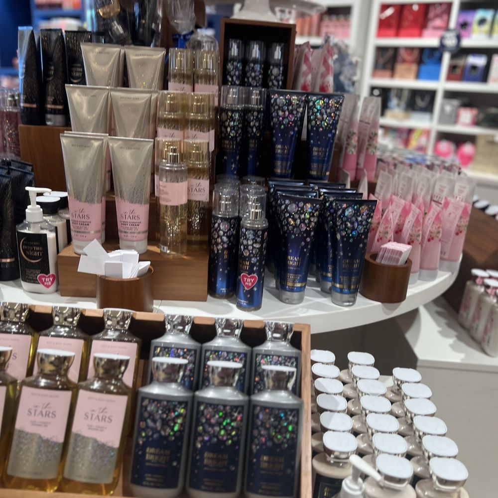 Bath & Body Works - Cosmetics & Beauty Supply Near Me - Midvale, Utah Bath & Body Works - Cosmetics & Beauty Supply Near Me - Midvale, Utah