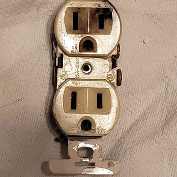 Crosco Electrical Service - This plug is black because it burned up, and could cause a fire. An inspection is the best way to detect this. - Electricians Near Me - Butler, Missouri Crosco Electrical Service - This plug is black because it burned up, and could cause a fire. An inspection is the best way to detect this. - Electricians Near Me - Butler, Missouri