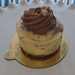 Brandywine Bakery - Twix Cheesecake