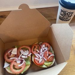 Pilothouse Coffee - Avocado bagel