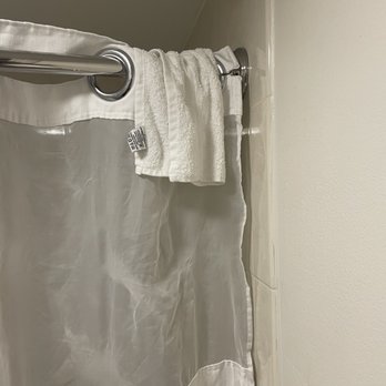 Radisson Hotel Cincinnati Riverfront - Rag left from previous stay - Hotels Near Me - Covington, Kentucky