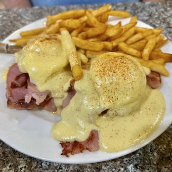 Carrs Restaraunt - Classic Egg Benny, perfectly executed and great fries. Hot and delicious, but pricey at $20 for such casual place. - American Near Me - Lakewood, Washington Carrs Restaraunt - Classic Egg Benny, perfectly executed and great fries. Hot and delicious, but pricey at $20 for such casual place. - American Near Me - Lakewood, Washington