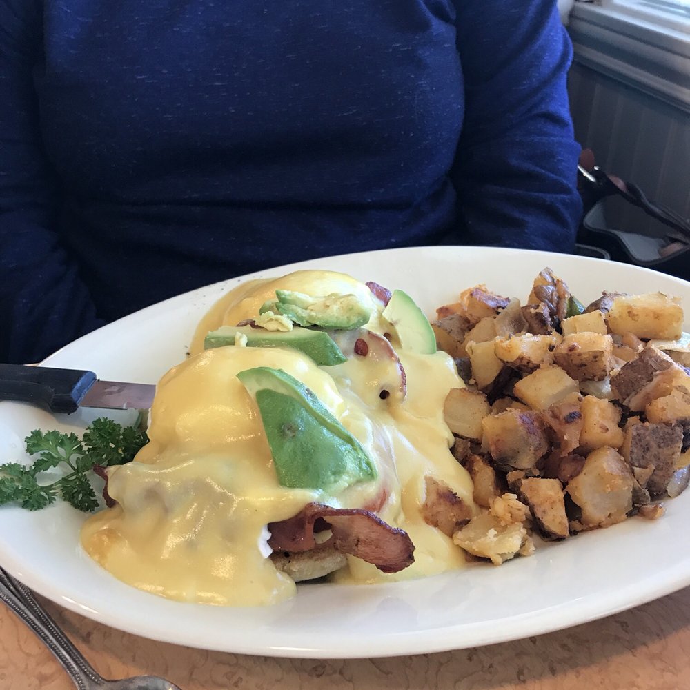 Pegah's Kitchen - Eggs Benedict with Bacon and Avocado with home fries. Wife says it was delicious. - American Near Me - Vista, California