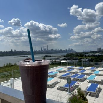 SoJo Spa Club - Saunas Near Me - Edgewater, New Jersey