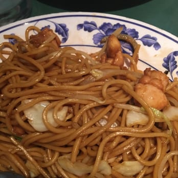 Mandarin King - Chicken soft noodles - Chinese Near Me - Northridge, California Mandarin King - Chicken soft noodles - Chinese Near Me - Northridge, California