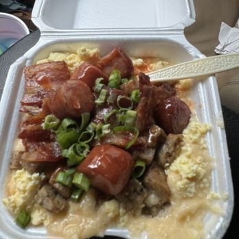 Satsuma Chevron BBQ - Breakfast Gumbo! DeLish! Git you sum!! - Breakfast & Brunch Near Me - Satsuma, Alabama