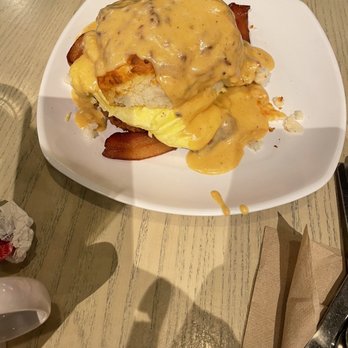 Biscuit Head - Breakfast & Brunch Near Me - Asheville, North Carolina
