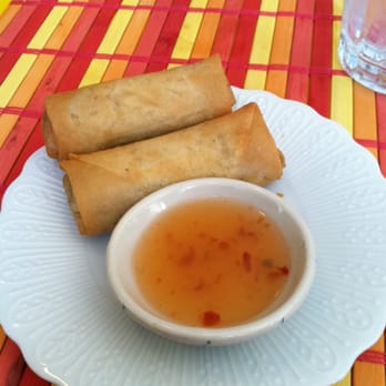 Spice & Dice - Complimentary spring rolls w. lunch - Thai Near Me - Towson, Maryland