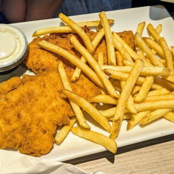 Jonna's Bar And Grill - Kids Chicken Tenders and fries - Pizza Near Me - Howell, Michigan
