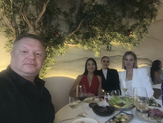 CAVCAS Beverly Hills by null