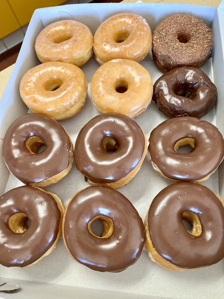 UNCLE JOE’S DONUTS 123 Photos & 118 Reviews 633 S San Gabriel Blvd