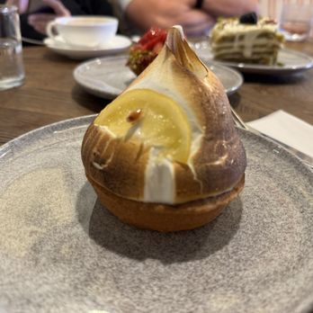 L'Eto Caffe - Cafes Near Me - London, XGL L'Eto Caffe - Cafes Near Me - London, XGL