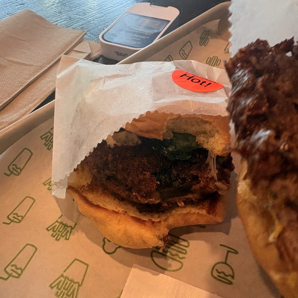 Shake Shack Kirkland - Fast Food Near Me - Kirkland, Washington Shake Shack Kirkland - Fast Food Near Me - Kirkland, Washington