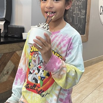 Rollin Creamery - Someone's happy - Ice Cream & Frozen Yogurt Near Me - Bakersfield, California Rollin Creamery - Someone's happy - Ice Cream & Frozen Yogurt Near Me - Bakersfield, California