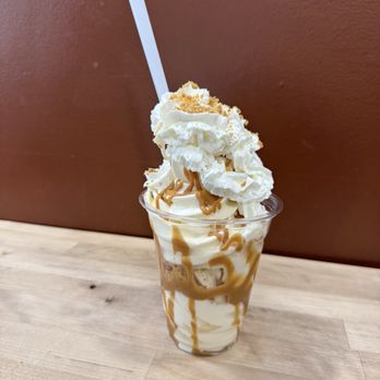 Feshafeesh  - Nutter Butter Crumbs - Coffee & Tea Near Me - Middletown, Connecticut