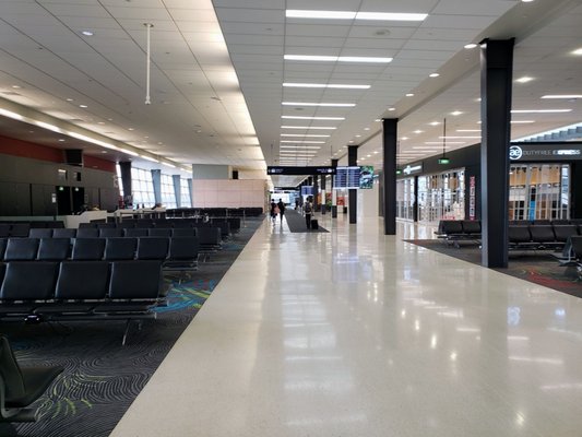 Photo of Auckland Airport - Auckland, AUK, NZ. Corridor in International Terminal at AKL