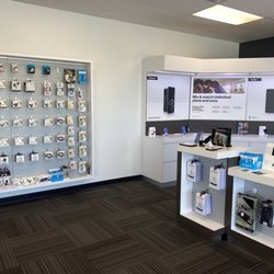 Verizon Authorized Retailer - TCC