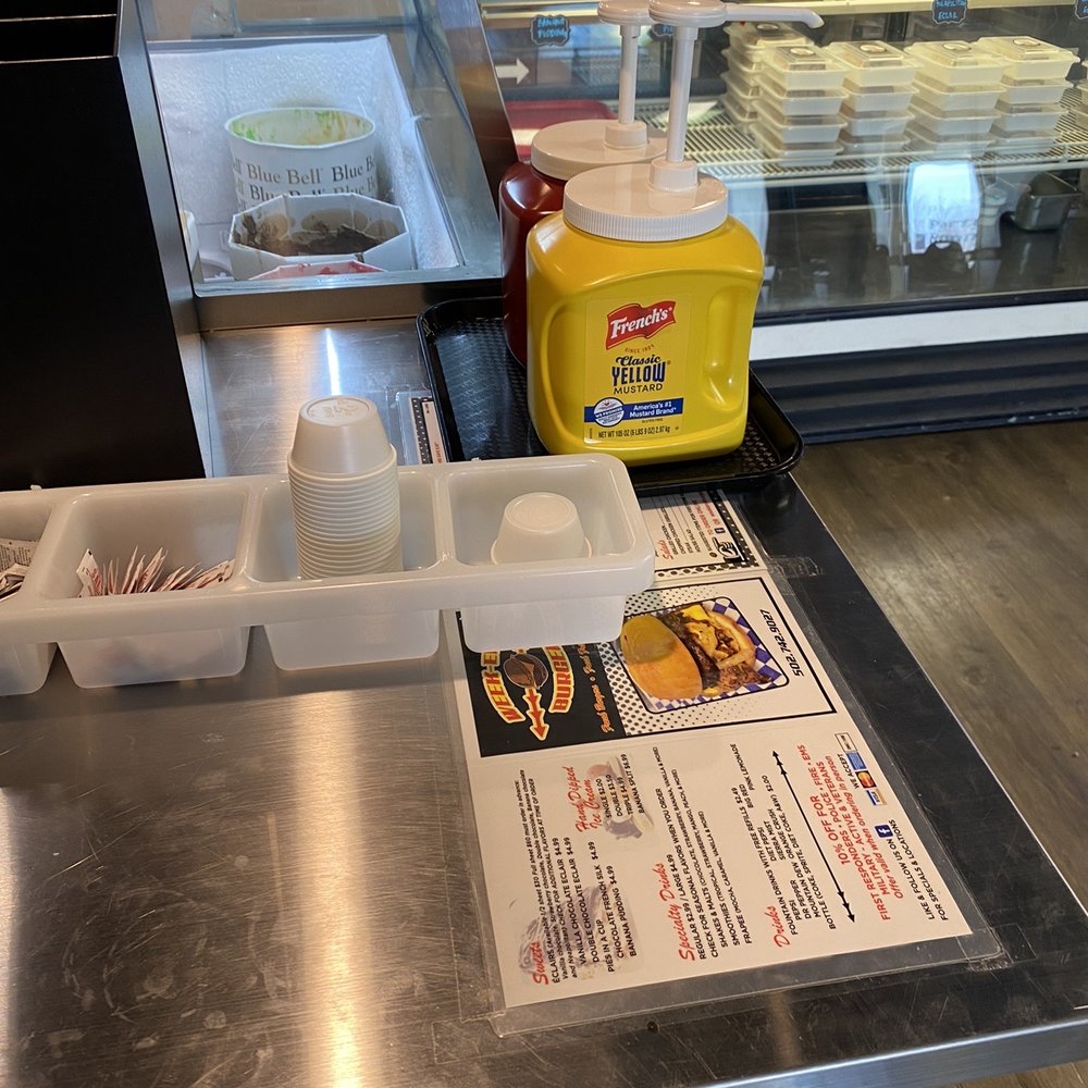Week-end Burgers - Burgers Near Me - Louisville, Kentucky Week-end Burgers - Burgers Near Me - Louisville, Kentucky