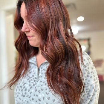 Bombshell Uptown - Hair Salons Near Me - Delmar, New York