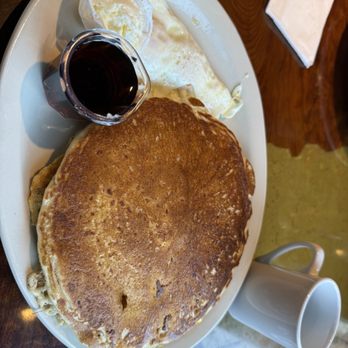 Blue Ox Cafe - Bars Near Me - Klamath, California