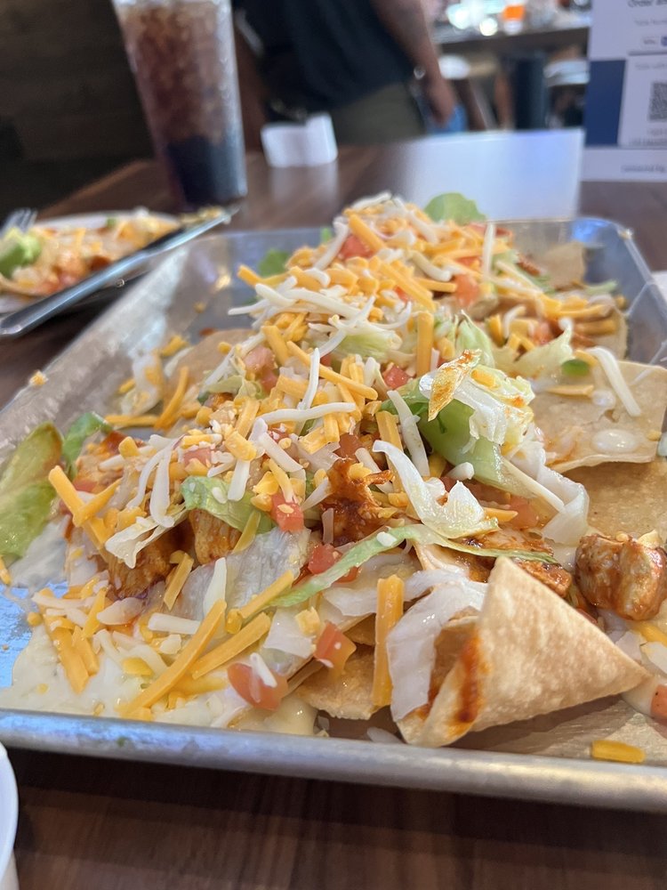 BUFFALO WING FACTORY 18 Reviews 565 Compass Pt Plz, Leesburg, VA Yelp