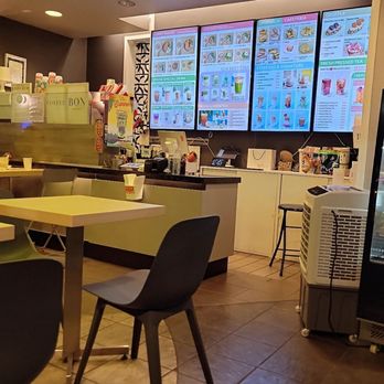 37.2 Degree Cafe & Curry - Interior - Japanese Curry Near Me - West Covina, California