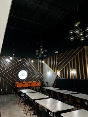 Tight Squeeze Juice Bar by null