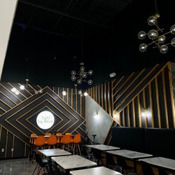 Tight Squeeze Juice Bar - Seats