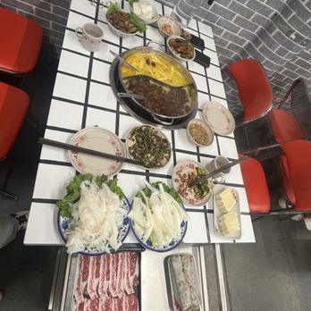 Happiness Hot Pot - 超好吃 菜量超大,小料台也很好 - Hot Pot Near Me - Fremont, California Happiness Hot Pot - 超好吃 菜量超大,小料台也很好 - Hot Pot Near Me - Fremont, California