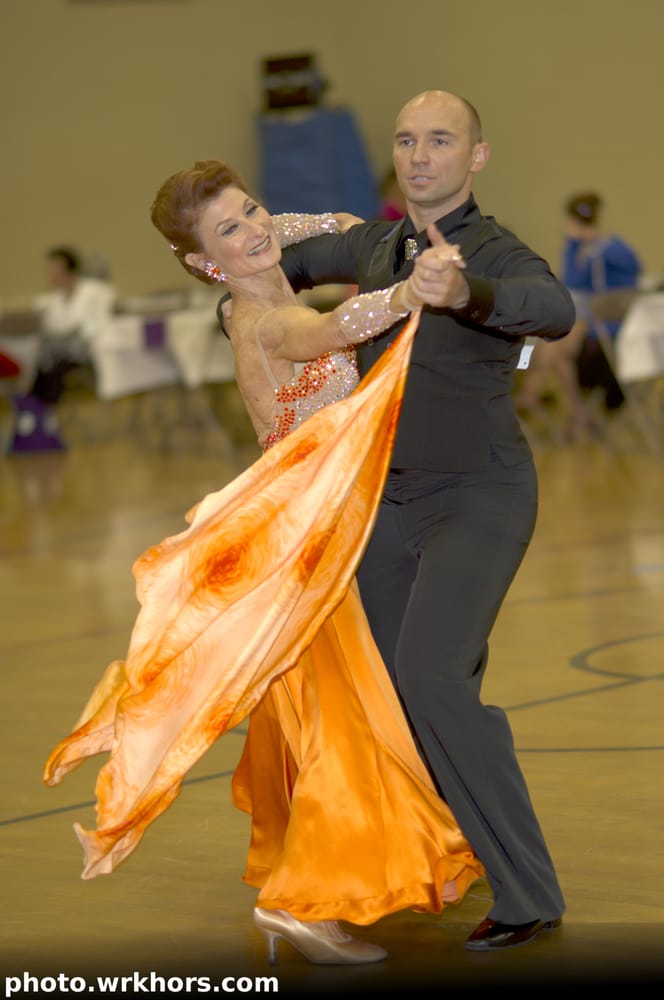 Majestic Dance Studio Logo