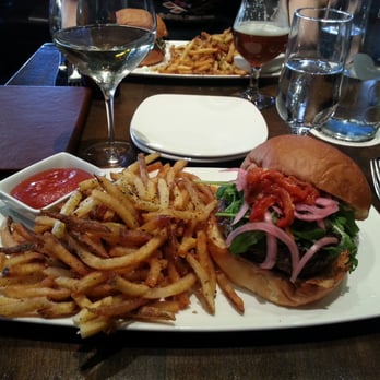 Haven Craft Kitchen + Bar - Haven burger - New American Near Me - Orange, California Haven Craft Kitchen + Bar - Haven burger - New American Near Me - Orange, California
