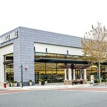 Barnes & Noble - Bookstores Near Me - Ashburn, Virginia