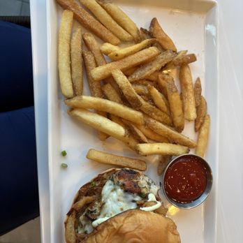 Tommy Bahama Marlin Bar - Jerk chicken sandwich - Men's Clothing Near Me - Oklahoma City, Oklahoma Tommy Bahama Marlin Bar - Jerk chicken sandwich - Men's Clothing Near Me - Oklahoma City, Oklahoma