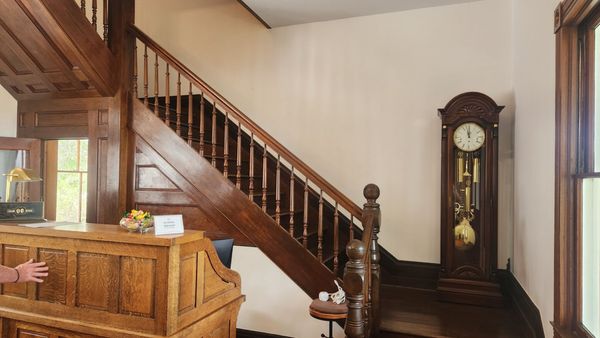 The Antlers Inn by null