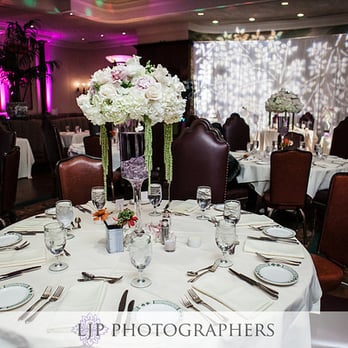 Thousand Words Events - Beautiful background lighting done by TWE. - DJs Near Me - Los Angeles, California