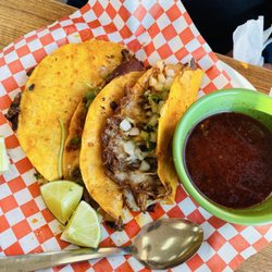 La Unica - QuesaBirria Tacos