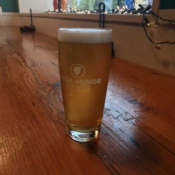 Ursa Minor Brewing - Brewpubs Near Me - Duluth, Minnesota Ursa Minor Brewing - Brewpubs Near Me - Duluth, Minnesota
