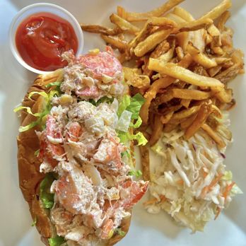 Mercy Tavern - Comfort Food Near Me - Salem, Massachusetts