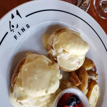 Fins Bistro - Fins Benny (Eggs Benedict with Dungeness Crab, Black Forest Ham) - Seafood Near Me - Issaquah, Washington Fins Bistro - Fins Benny (Eggs Benedict with Dungeness Crab, Black Forest Ham) - Seafood Near Me - Issaquah, Washington